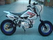 DIRT&nbsp;BIKE&nbsp;110cc : 649&nbsp;EUR&nbsp;TTC&nbsp;!!!