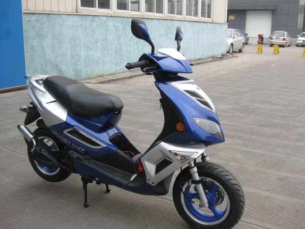 Scooter jonway 50cc Faster pas cher